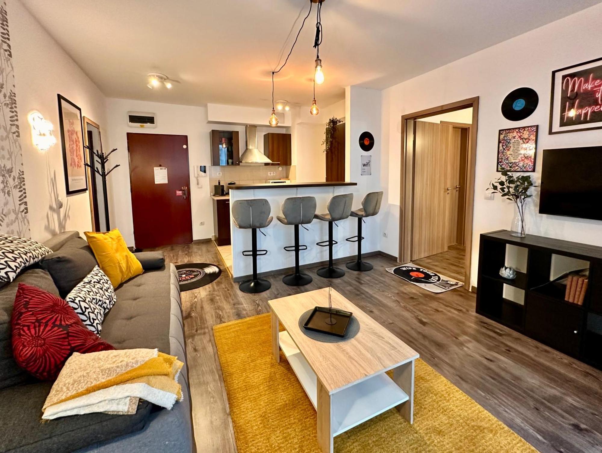 Vinyl Gozsdu Apartments ブダペスト エクステリア 写真