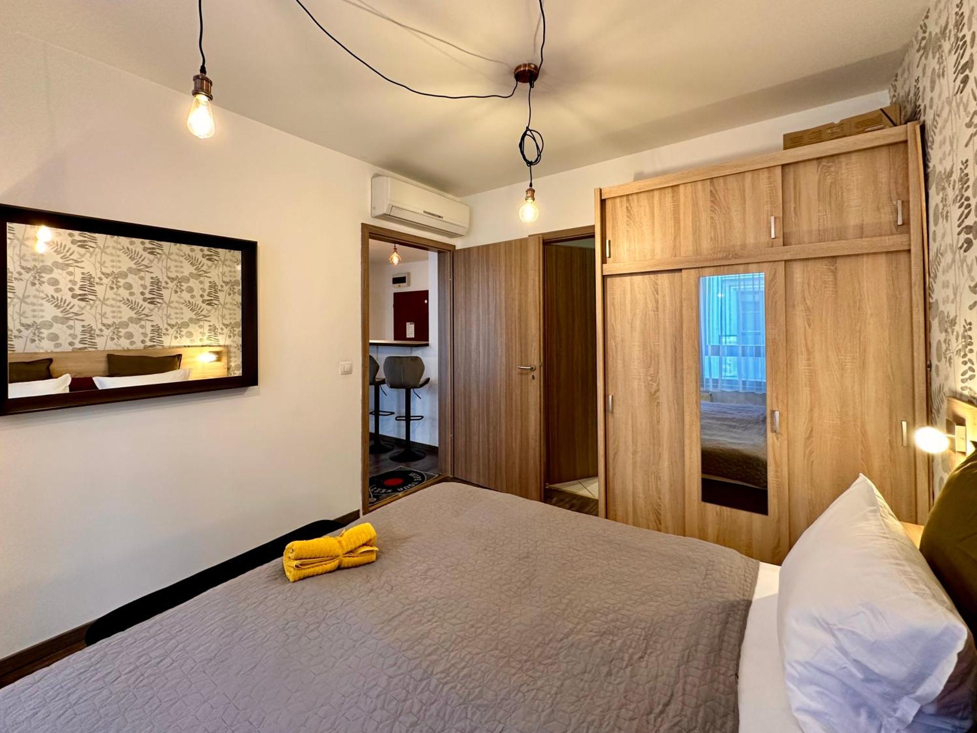 Vinyl Gozsdu Apartments ブダペスト エクステリア 写真