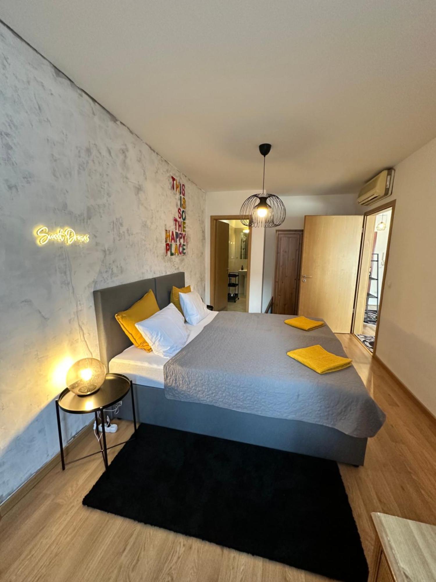 Vinyl Gozsdu Apartments ブダペスト エクステリア 写真