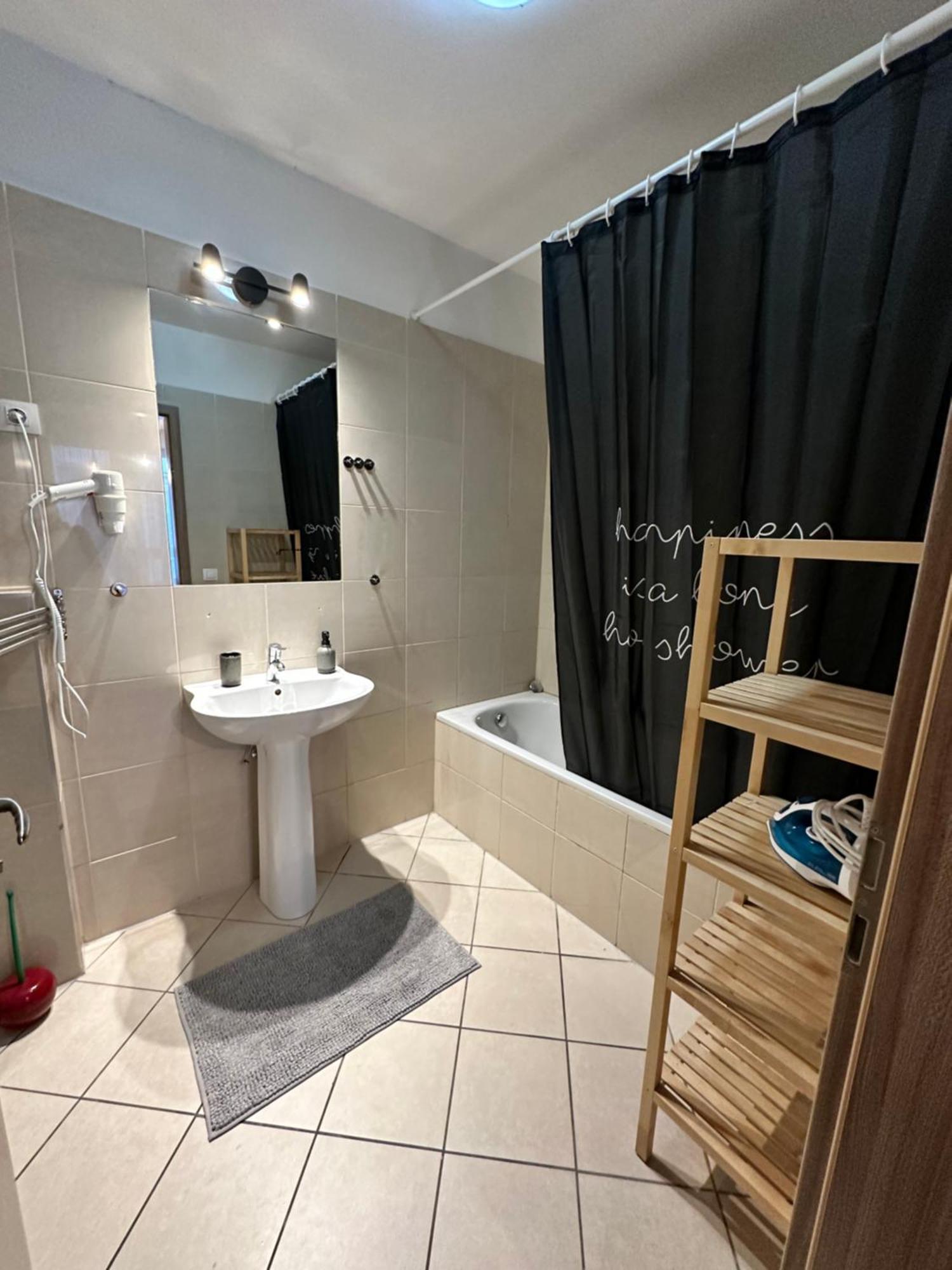 Vinyl Gozsdu Apartments ブダペスト エクステリア 写真
